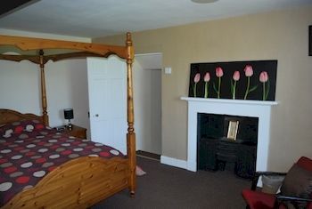 The Okeover Arms Ashbourne  Extérieur photo